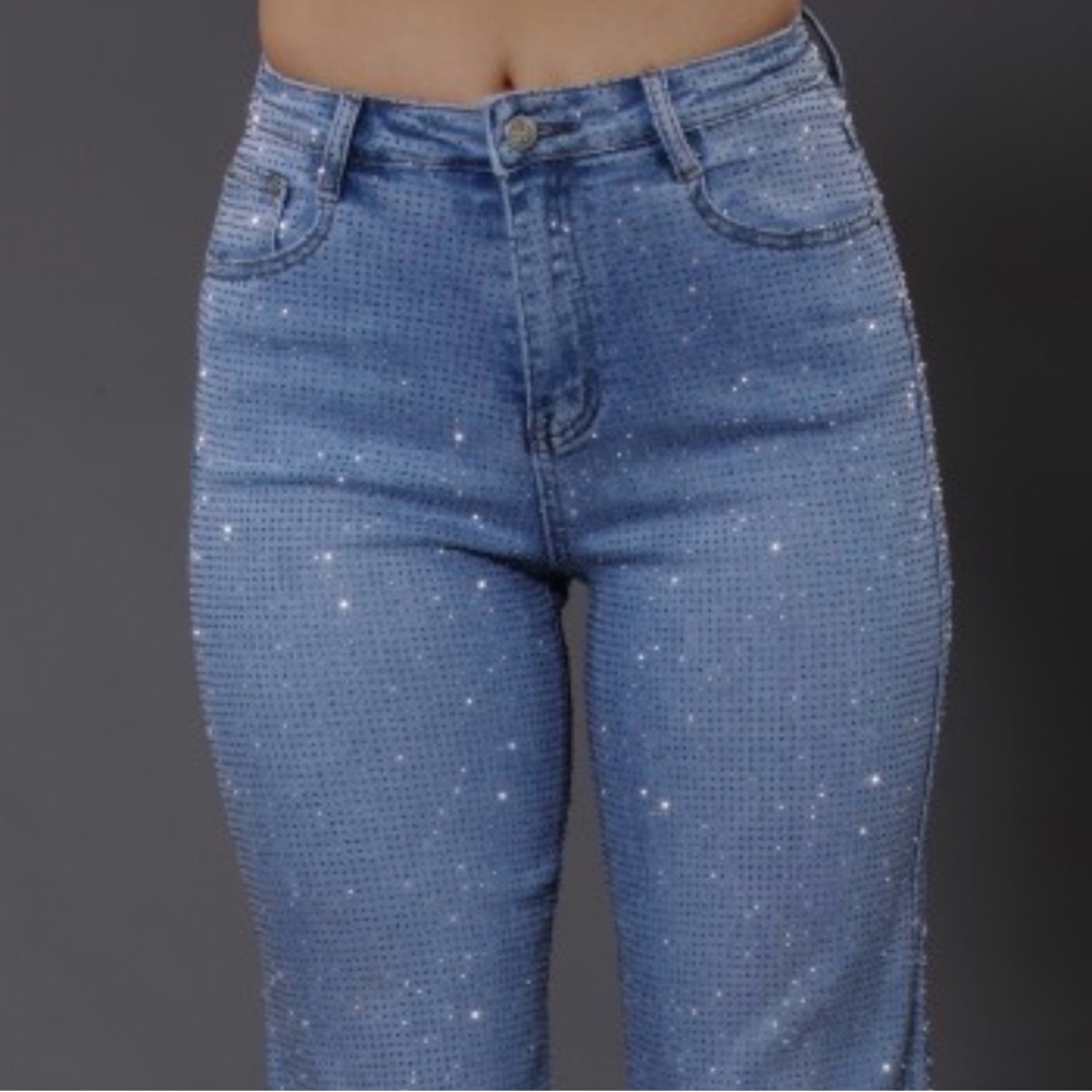 Boutique Rhinestone Embellished Jeans - Picture 9 of 14